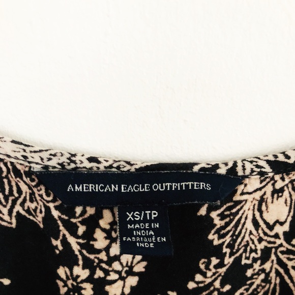 AEO Floral Ruffle Tank - Picture 4 of 5